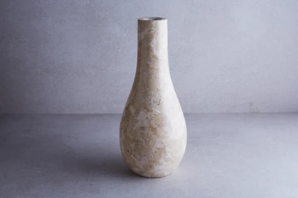 Marble Teardrop Vase（大理石泪滴花瓶)