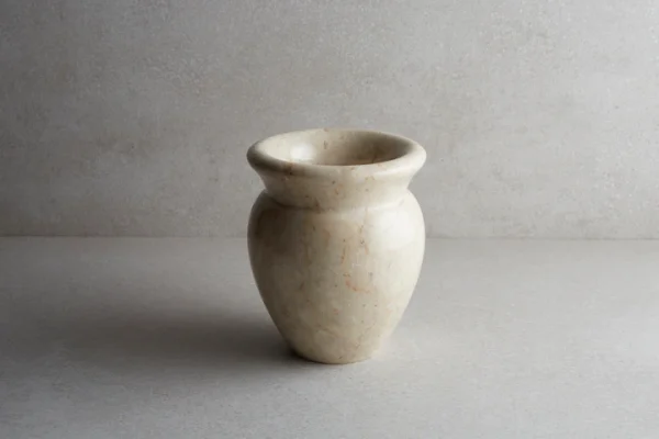 Marble Vase（大理石花瓶）